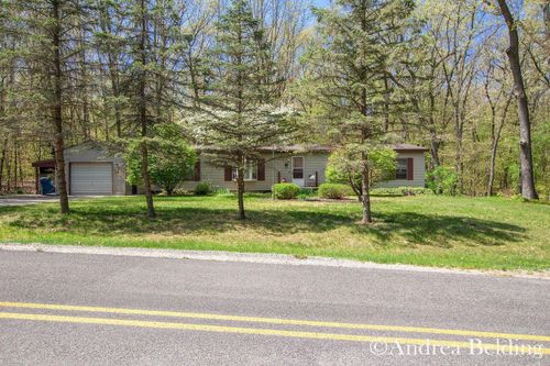 3361 Shorecrest Dr, Pierson, MI, 49339-9726 | Card Image
