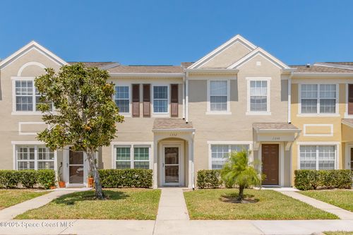1332 Hampton Park Ln, Melbourne, FL, 32940-8245 | Card Image