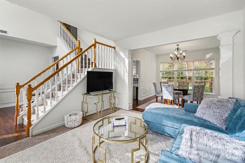 8519 Brentfield Rd, Huntersville, NC, 28078-5812 | Card Image