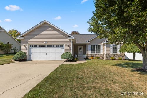 1819 Merganser Dr, Holt, MI, 48842-7600 | Card Image