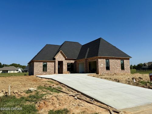 74 Cobblestone Xing, Dyersburg, TN, 38024-6618 | Card Image
