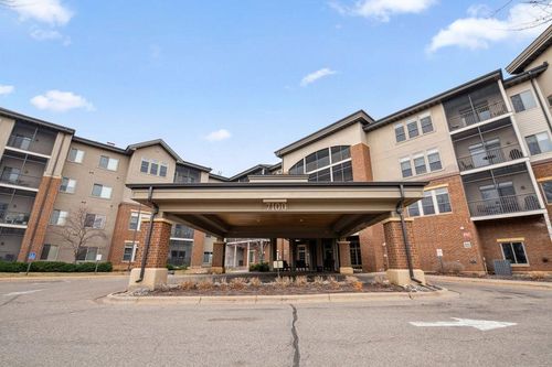 210-1700 Metro Blvd, Minneapolis, MN, 55439 | Card Image