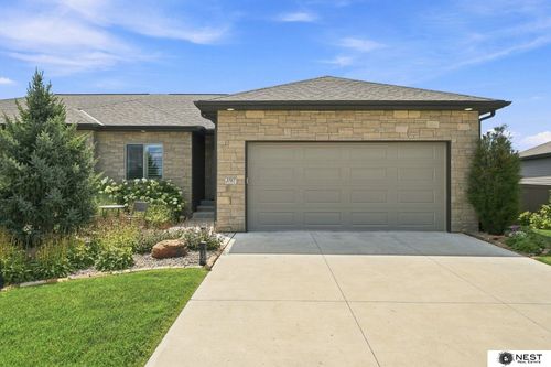 3747 Broadbear Rd, Lincoln, NE, 68516-5735 | Card Image