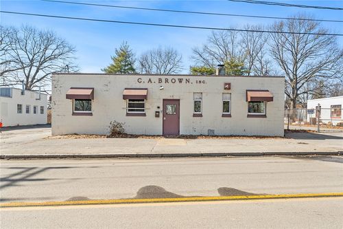 315 Wellington Avenue, Cranston, RI, 02910 | Card Image