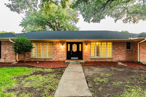4278 Royal Ridge Dr, Dallas, TX, 75229-5460 | Card Image