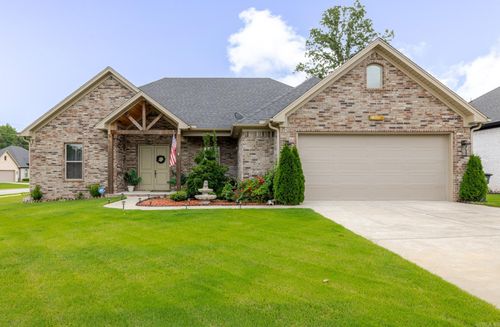 828 Millers Glen Dr, Sherwood, AR, 72120-2593 | Card Image