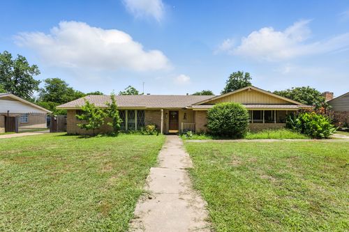 503 Bluebonnet Dr, Grapevine, TX, 76051-3550 | Card Image