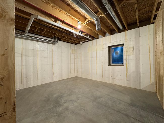 Basement | Image 36