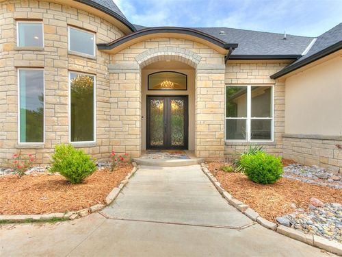 6209 Lakewood Ridge Rd, Edmond, OK, 73013-8436 | Card Image