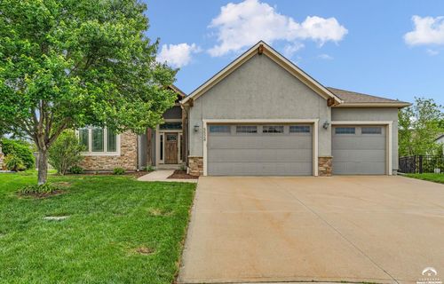 5524 Chamney Ct, Lawrence, KS, 66049-5033 | Card Image