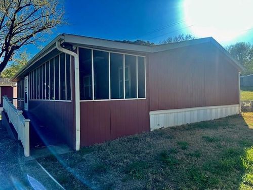 83 E 1460 Rd, Lone Wolf, OK, 73655 | Card Image