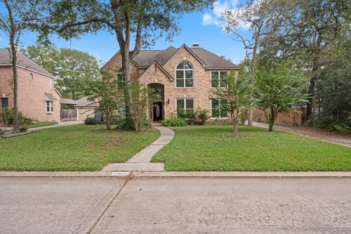 179 W Amberglow Cir, The Woodlands, TX, 77381-6114 | Card Image
