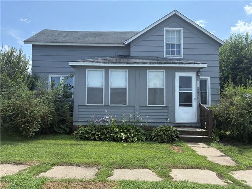 508 E 3rd Street, Vinton, IA, 52349 | Card Image