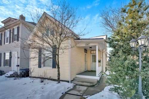 1367 City Park Ave, Columbus, OH, 43207-1015 | Card Image