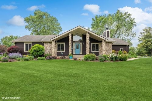 12219 Baker Ter, Woodstock, IL, 60098-8723 | Card Image