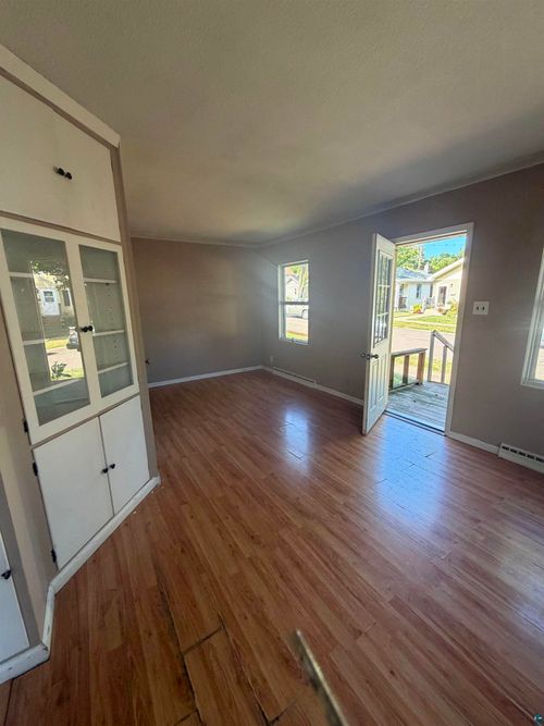 413 N 80th Ave W, Duluth, MN, 55807 | Card Image
