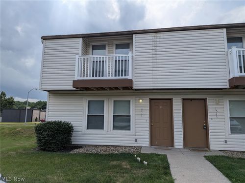 1545 Whitehall Blvd, Kent, OH, 44240-7721 | Card Image