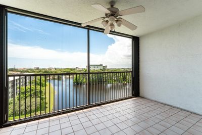 803 - 2238 N Cypress Bend Dr, Condo with 2 bedrooms, 2 bathrooms and null parking in Pompano Beach FL | Image 2