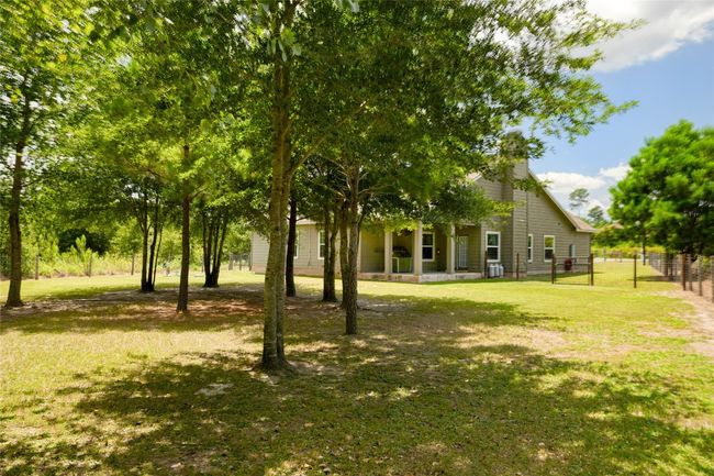 254 Cardinal Loop, House other with 3 bedrooms, 2 bathrooms and null parking in Paige TX | Image 32