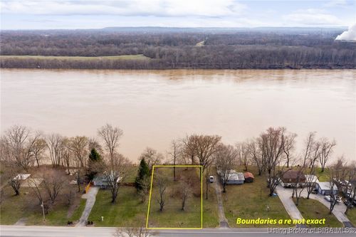 6369 State Road 111, New Albany, IN, 47150-9017 | Card Image