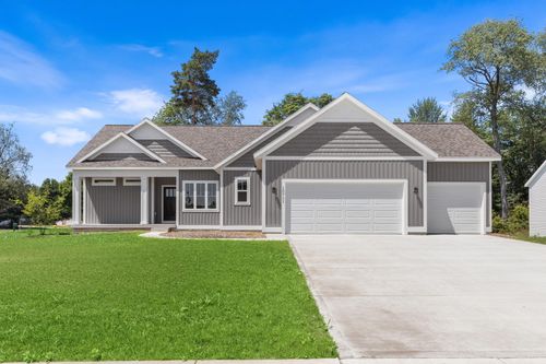 10711 Greyhound Ave, Allendale, MI, 49401-9699 | Card Image