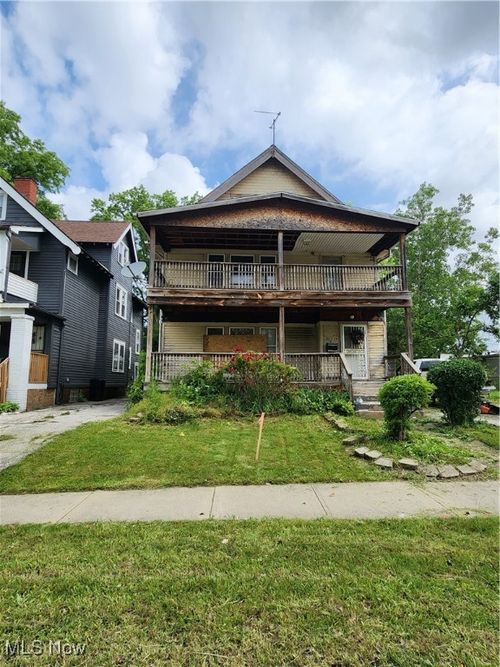 13511 Shaw Ave, East Cleveland, OH, 44112-2448 | Card Image