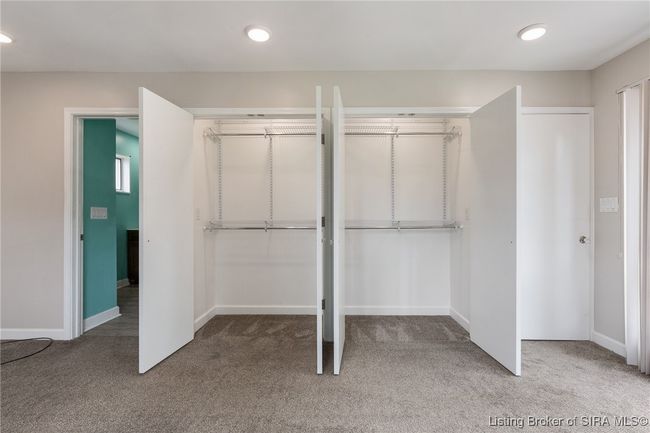 1407 Slate Run Rd, Home with 3 bedrooms, 3 bathrooms and null parking in New Albany IN | Image 55