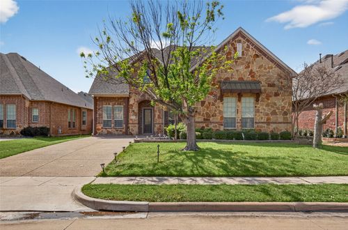 2538 Broadway Dr, Trophy Club, TX, 76262-5035 | Card Image