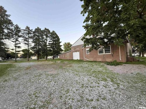 1202 4th St, Durant, IA, 52747-7792 | Card Image