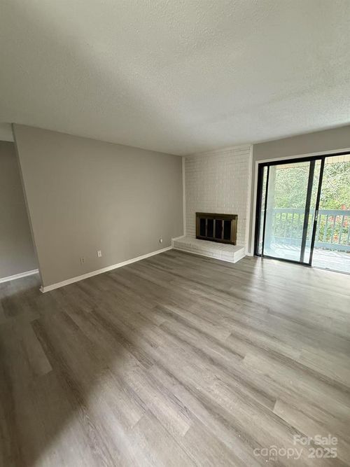 11024 Harrowfield Rd, Charlotte, NC, 28226-4457 | Card Image