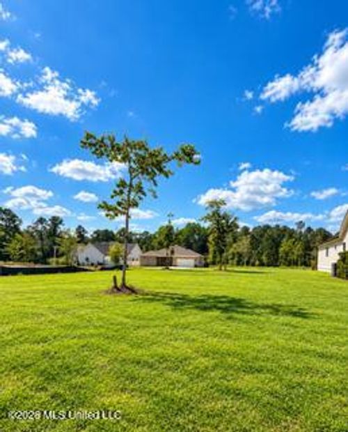 12475 Alphabet Rd, Gulfport, MS, 39503-7063 | Card Image