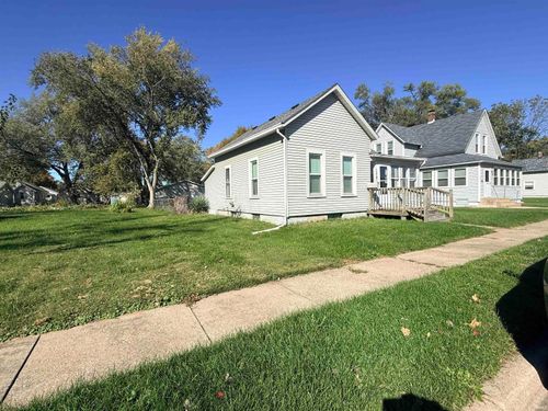 208 Rankin St, Chesterton, IN, 46304 | Card Image