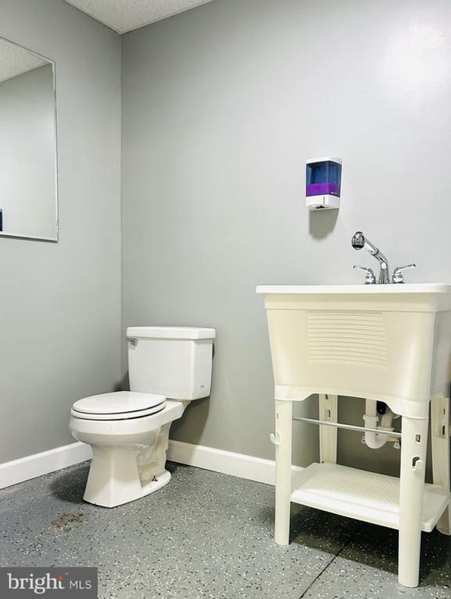 UNIT-2 - 30447 Cedar Neck Rd, Home with 0 bedrooms, 0 bathrooms and null parking in OCEAN VIEW DE | Image 4