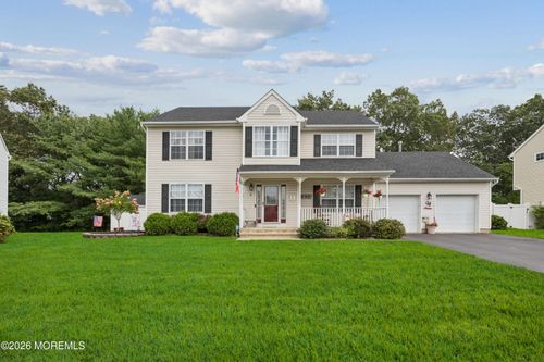 9 E Shenendoah Road, Howell, NJ, 07731 | Card Image