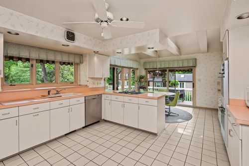 12604 S Hillcreek Dr, Palos Park, IL, 60464-1779 | Card Image