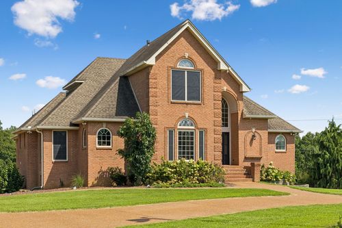 2155 Lake Rd, Greenbrier, TN, 37073-4625 | Card Image