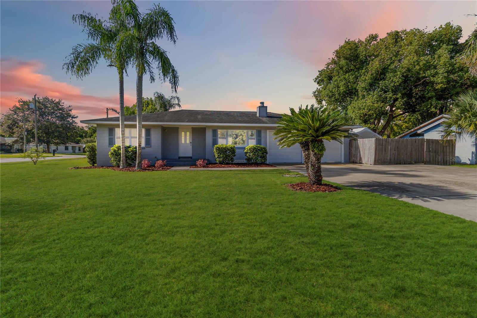 Rosita Dr, Debary, FL 32713
