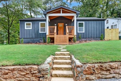 1250 Byewood Ln Sw, Atlanta, GA, 30310-4024 | Card Image