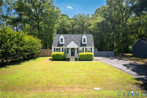 24307 Gaydell Dr, North Dinwiddie, VA, 23803-8379 | Card Image