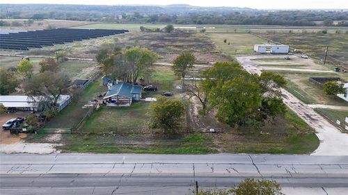 655 Nw Loop 230, Smithville, TX, 78957-4704 | Card Image
