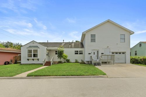 5311 Perry Ave, Galveston, TX, 77551-4776 | Card Image