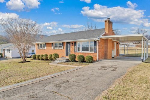 37 Springview Ct, Troutville, VA, 24175-6739 | Card Image