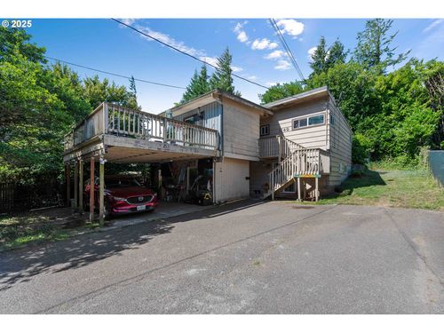 1140 Ocean Ct, Coos Bay, OR, 97420-2036 | Card Image