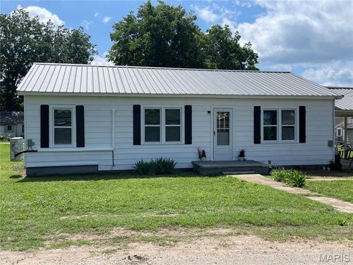418 N 2nd St, Piedmont, MO, 63957-1302 | Card Image