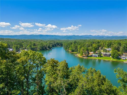 204 Whitewater Lake Rd, Tamassee, SC, 29686-2321 | Card Image