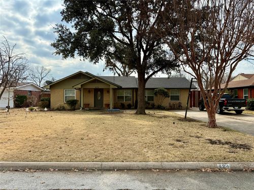 424 Maple Street, Richardson, TX, 75081 | Card Image