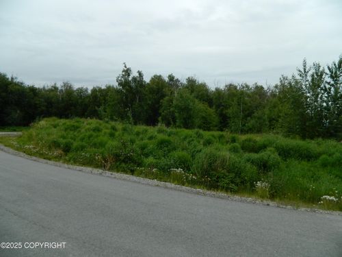 2200 N Hemmer Rd, Palmer, AK, 99645 | Card Image