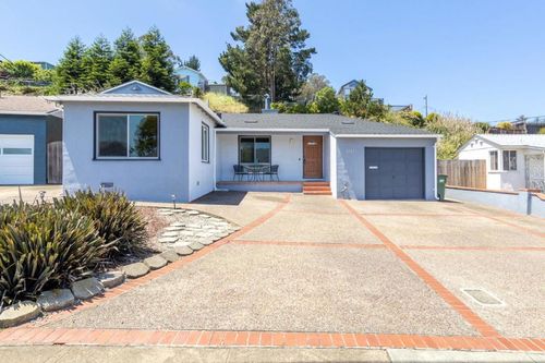 1727 Sweetwood Dr, Daly City, CA, 94015-2012 | Card Image