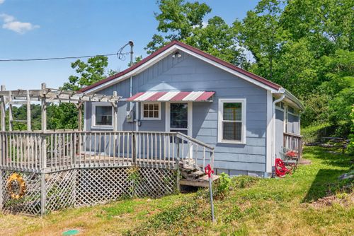 900 Hagers Camp Rd, Harrodsburg, KY, 40330-9773 | Card Image