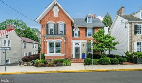 2-106 E State St, DOYLESTOWN, PA, 18901-4354 | Card Image